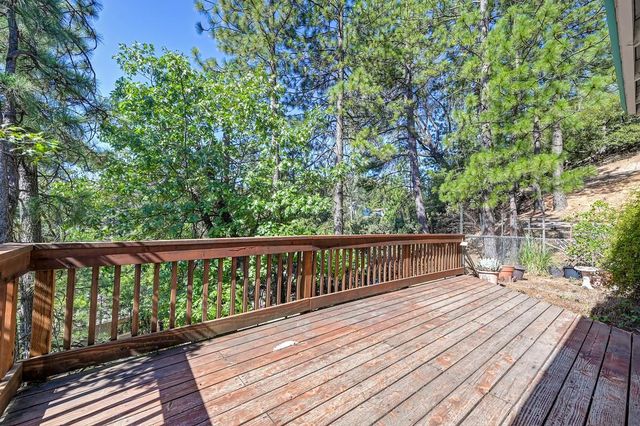 58 Colfax Ave, Colfax, CA 95713