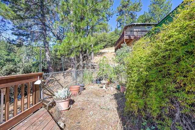 58 Colfax Ave, Colfax, CA 95713