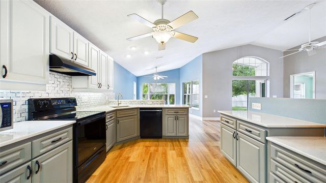 11654 LEDA LANE, New Port Richey, FL 34654