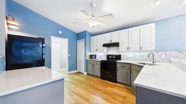 11654 LEDA LANE, New Port Richey, FL 34654