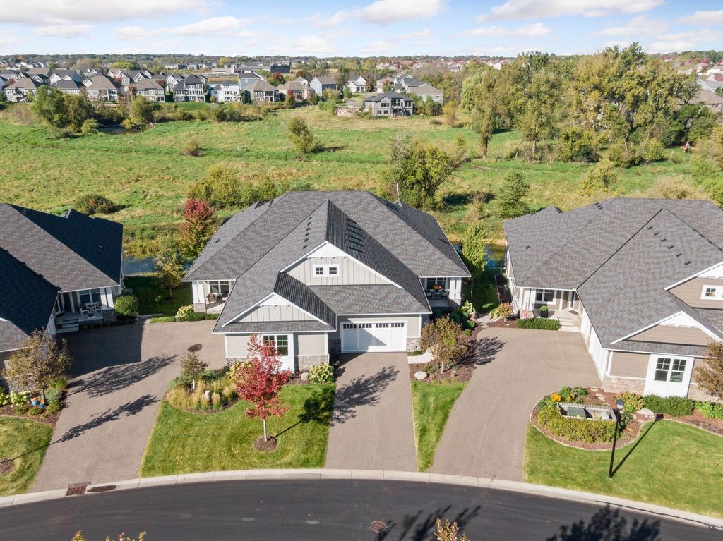 6165 Garland Lane N, Plymouth, MN 55446