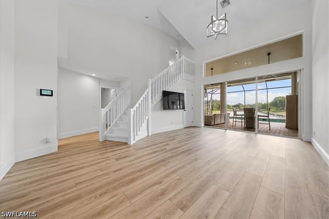 7985 Beaumont CT, Naples, FL 34109