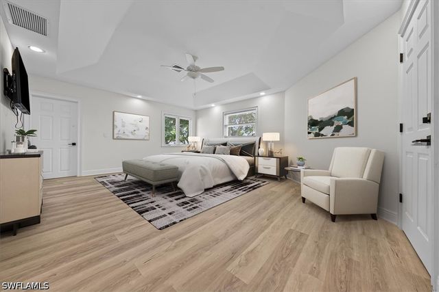 7985 Beaumont CT, Naples, FL 34109