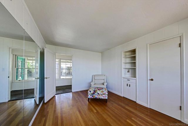 5030 Alzeda, La Mesa, CA 91941