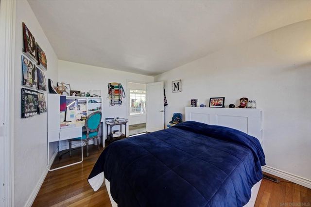 5030 Alzeda, La Mesa, CA 91941