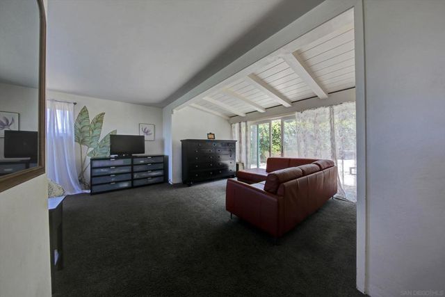5030 Alzeda, La Mesa, CA 91941
