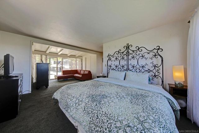 5030 Alzeda, La Mesa, CA 91941