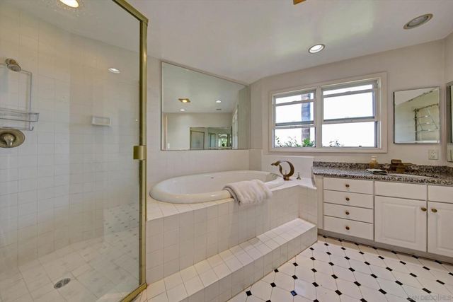 5030 Alzeda, La Mesa, CA 91941
