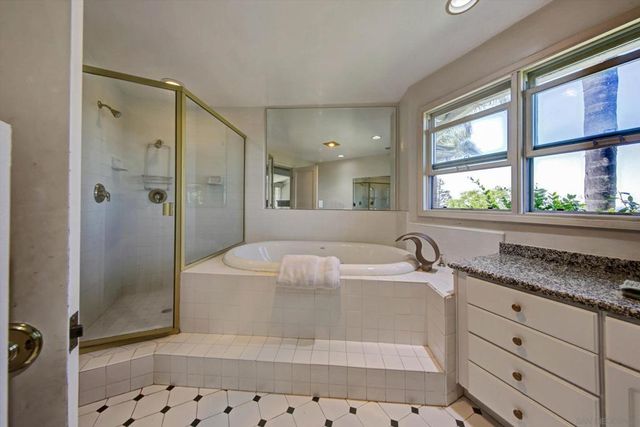 5030 Alzeda, La Mesa, CA 91941