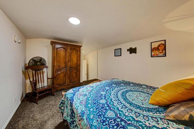 5030 Alzeda, La Mesa, CA 91941