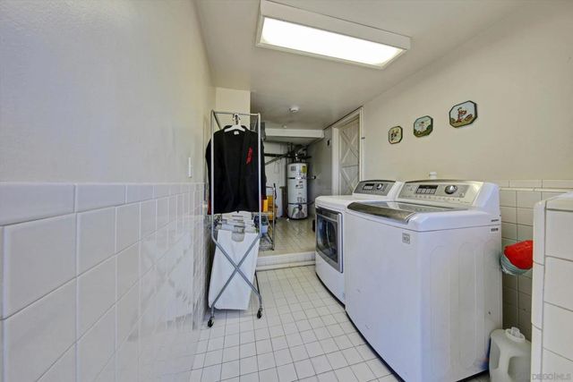 5030 Alzeda, La Mesa, CA 91941