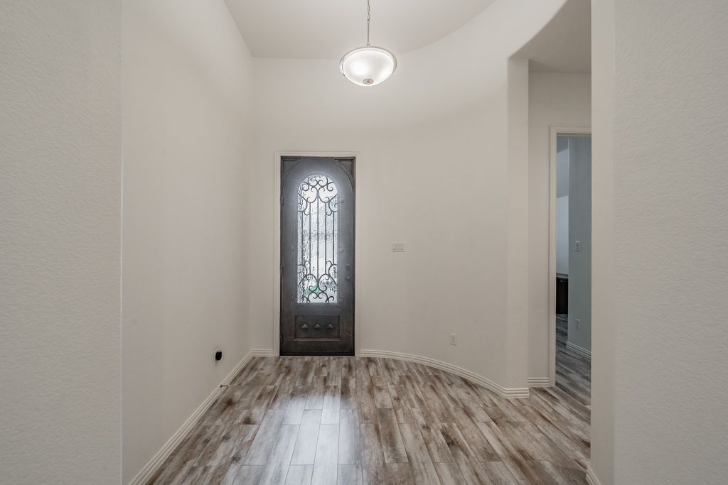 612 Rawlins Lane, Fort Worth, TX 76131 — photo 3