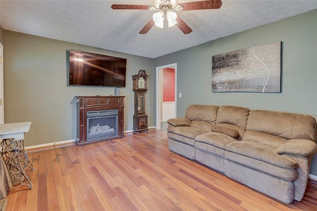 161 Academy Drive, Pickens, SC 29671