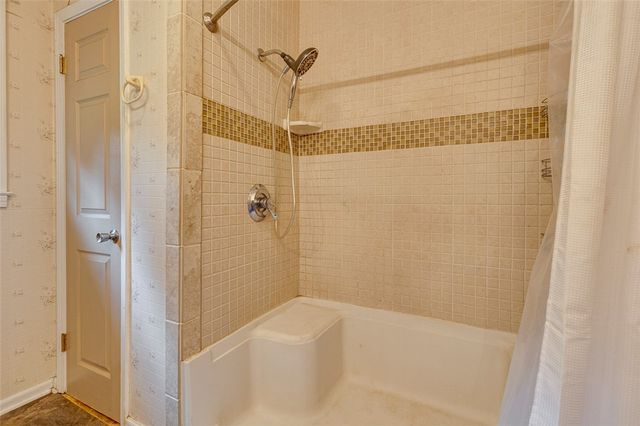 161 Academy Drive, Pickens, SC 29671