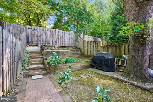 14373 BERKSHIRE DR, Woodbridge, VA 22193