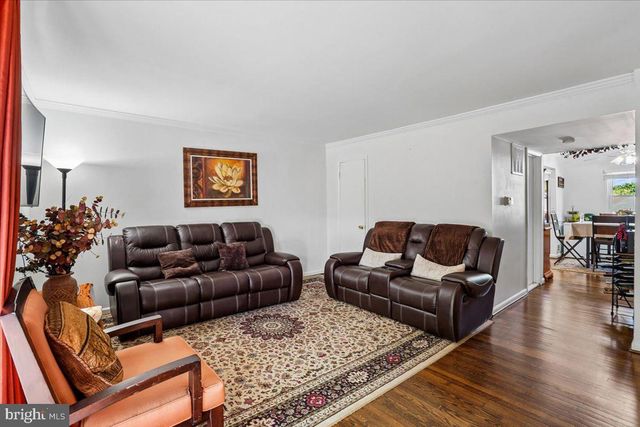 14373 BERKSHIRE DR, Woodbridge, VA 22193