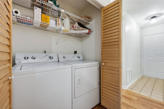 3952 NW 27TH LANE, Gainesville, FL 32606