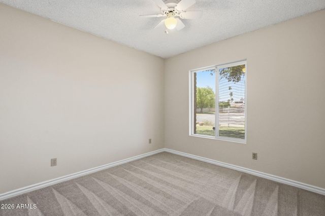 3102 W WALTANN Lane, Phoenix, AZ 85053