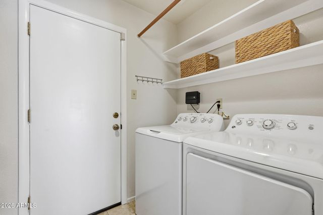 3102 W WALTANN Lane, Phoenix, AZ 85053