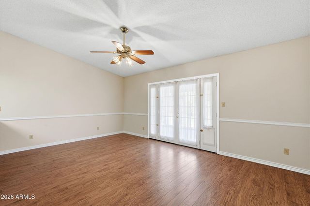 3102 W WALTANN Lane, Phoenix, AZ 85053