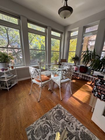 4736 N Magnolia Avenue 2, Chicago, IL 60640