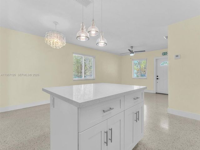 6520 SW 63rd Ct, South Miami, FL 33143