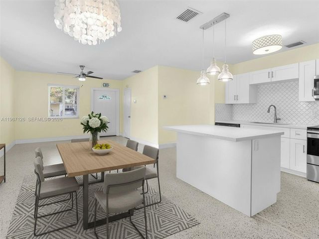 6520 SW 63rd Ct, South Miami, FL 33143