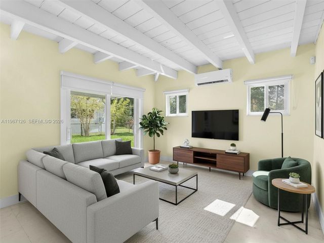 6520 SW 63rd Ct, South Miami, FL 33143