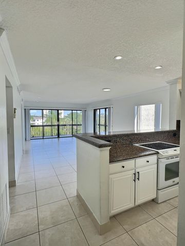3050 Presidential Way 407, West Palm Beach, FL 33401