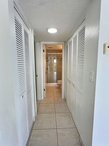 3050 Presidential Way 407, West Palm Beach, FL 33401
