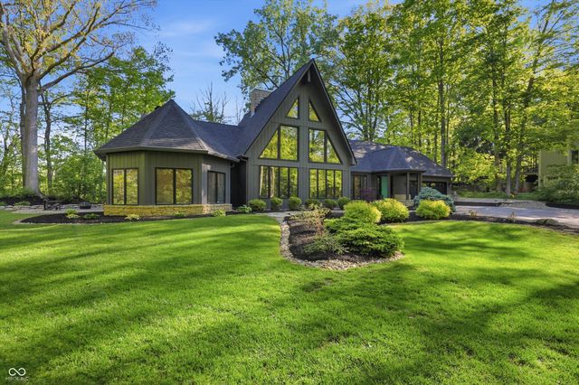 940 Tillson Drive, Zionsville, IN 46077