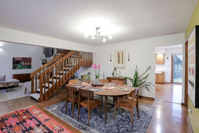 940 Tillson Drive, Zionsville, IN 46077