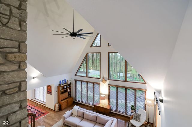 940 Tillson Drive, Zionsville, IN 46077