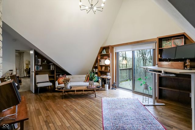 940 Tillson Drive, Zionsville, IN 46077
