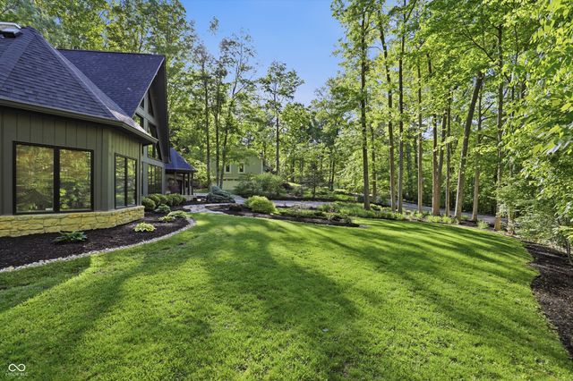 940 Tillson Drive, Zionsville, IN 46077
