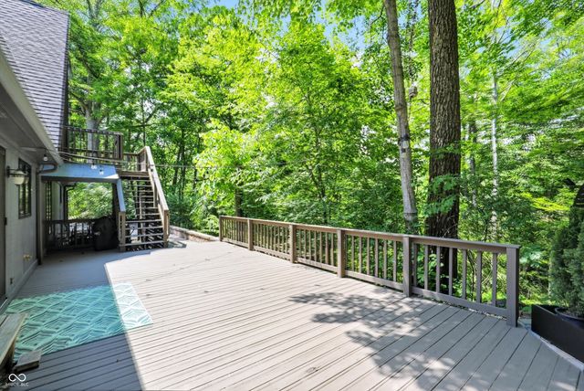 940 Tillson Drive, Zionsville, IN 46077