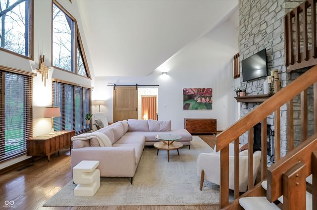 940 Tillson Drive, Zionsville, IN 46077