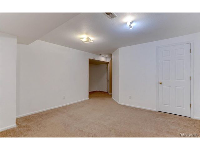 6978 Noble Ct, Arvada, CO 80007