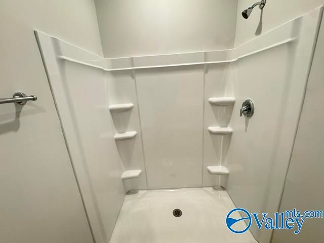 15426 Grayson Circle, Athens, AL 35611