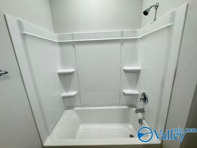 15426 Grayson Circle, Athens, AL 35611