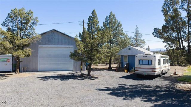 5790 NW Galloway Loop, Redmond, OR 97756