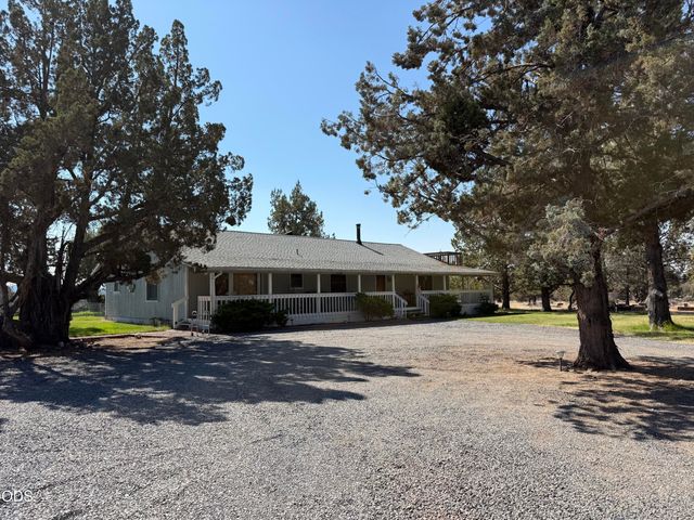 5790 NW Galloway Loop, Redmond, OR 97756