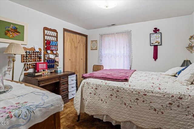 5790 NW Galloway Loop, Redmond, OR 97756
