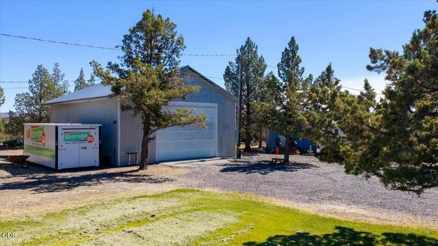 5790 NW Galloway Loop, Redmond, OR 97756