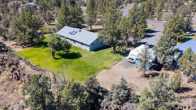5790 NW Galloway Loop, Redmond, OR 97756