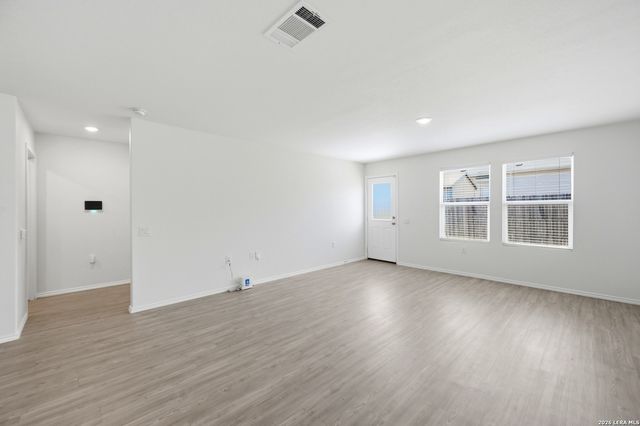 12055 Links Pkwy, San Antonio, TX 78221