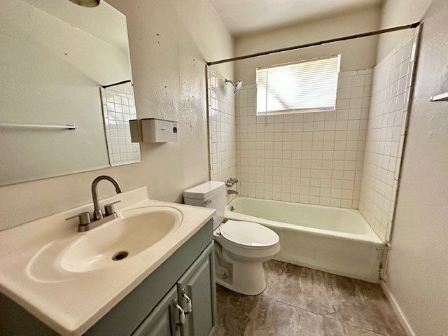 1518 Maple St, Kingsville, TX 78363