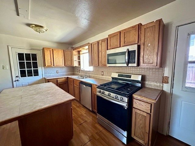 1518 Maple St, Kingsville, TX 78363