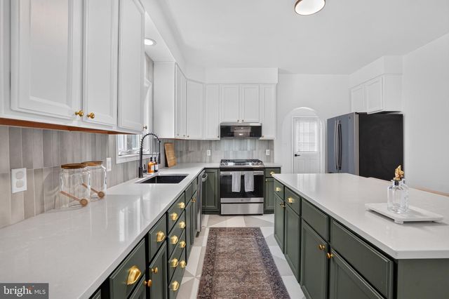 11419 FAIRFAX STATION RD, Fairfax Station, VA 22039
