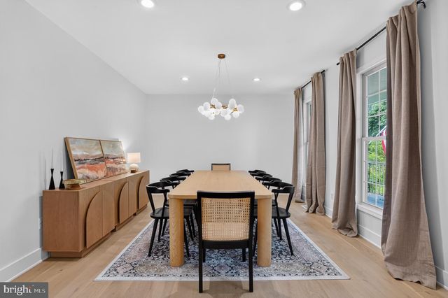 11419 FAIRFAX STATION RD, Fairfax Station, VA 22039